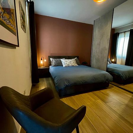 Airport Accommodation Bedroom With Your Own Private Bathroom Self Check In And Self Check Out Air-Condition Included Mqabba Екстериор снимка