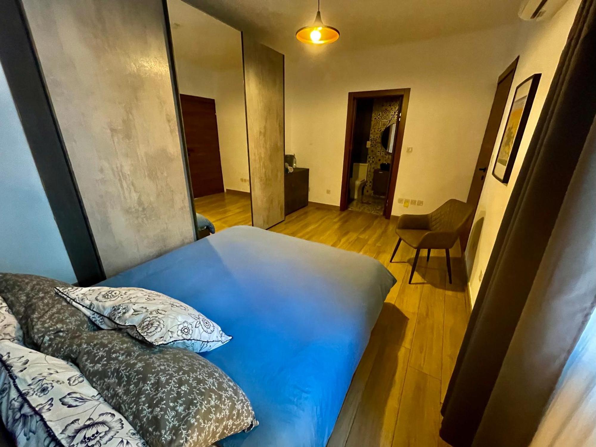 Airport Accommodation Bedroom With Your Own Private Bathroom Self Check In And Self Check Out Air-Condition Included Mqabba Екстериор снимка